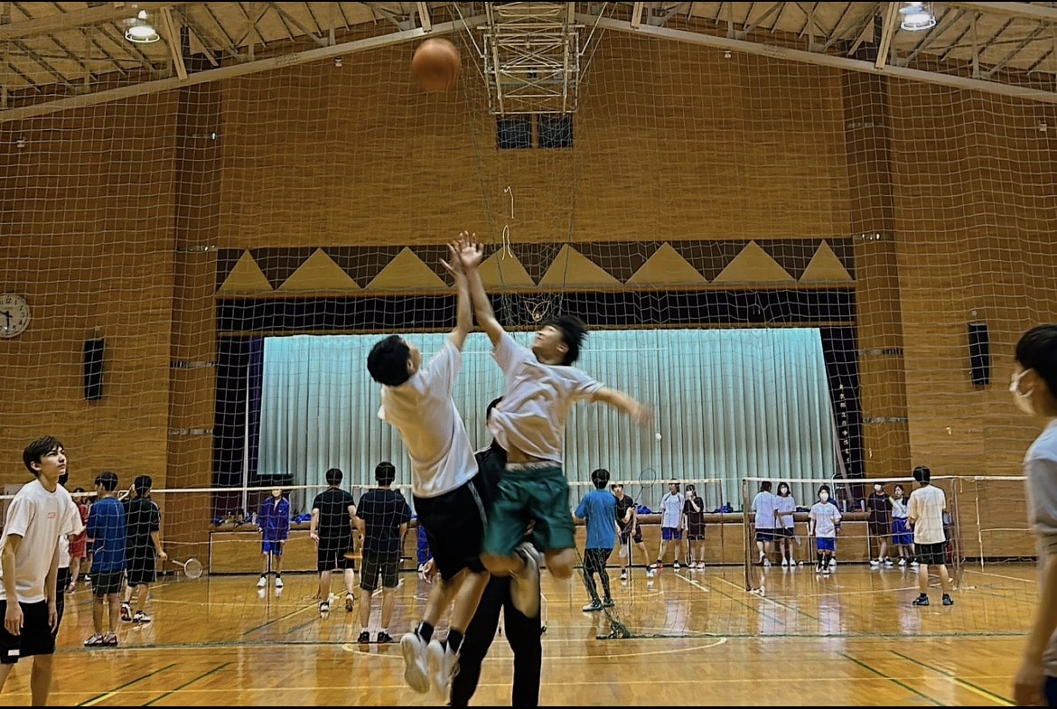 男子バスケットボール部４月活動写真 (8)